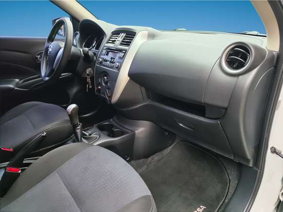 NISSAN-VERSA-1.6 16V FLEX SL 4P MANUAL NISSAN-VERSA-2015