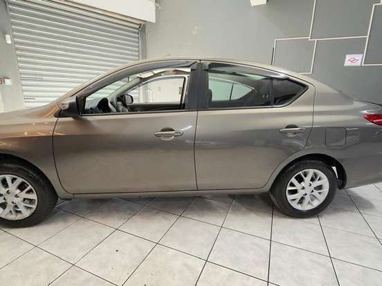 NISSAN-VERSA-1.6 16V FLEXSTART SV 4P MANUAL NISSAN-VERSA-2018