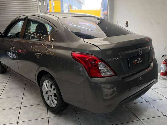 NISSAN-VERSA-1.6 16V FLEXSTART SV 4P MANUAL NISSAN-VERSA-2018