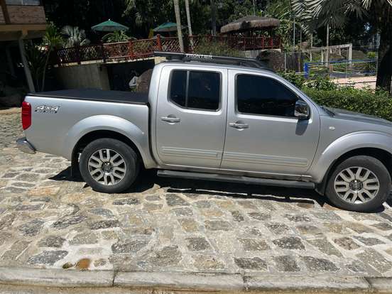 NISSAN-FRONTIER-2014