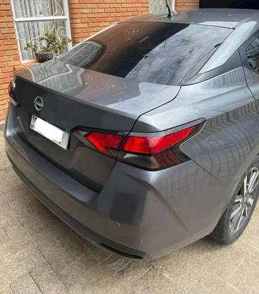 NISSAN-VERSA-2023