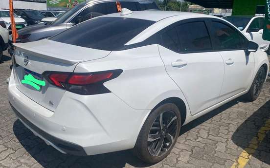 NISSAN-VERSA-2025