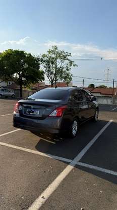 NISSAN-VERSA-2015