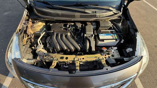 NISSAN-VERSA-2015
