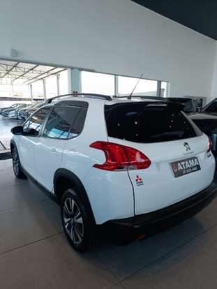 PEUGEOT-2008-2022