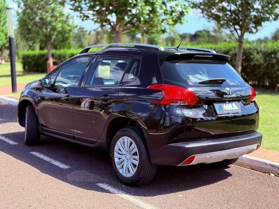 PEUGEOT-2008-2017