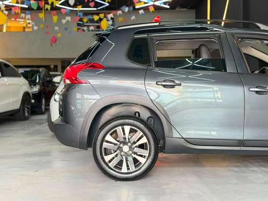 PEUGEOT-2008-1.6 16V FLEX GRIFFE 4P AUTOMÁTICO PEUGEOT-2008-2021