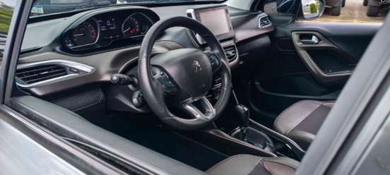 PEUGEOT-2008-2019