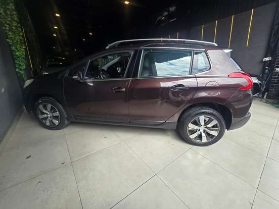 PEUGEOT-2008-1.6 16V FLEX GRIFFE 4P AUTOMÁTICO PEUGEOT-2008-2015