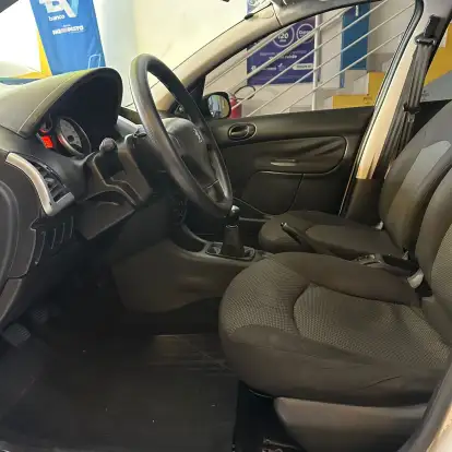 PEUGEOT-207-2014