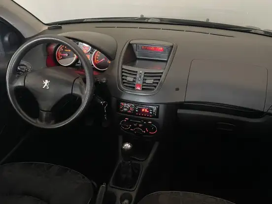 PEUGEOT-207-1.4 XR SPORT SW 8V FLEX 4P MANUAL PEUGEOT-207-2008