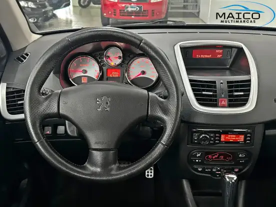 PEUGEOT-207-2011