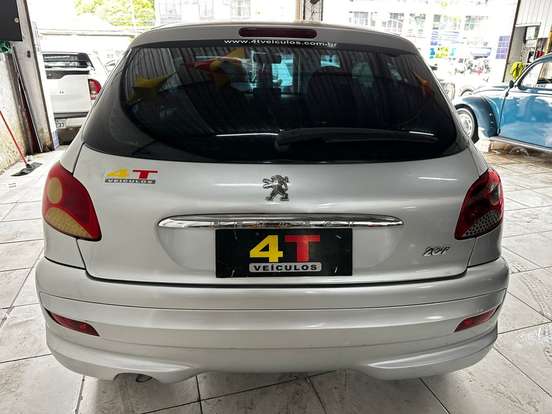 PEUGEOT-207-2012
