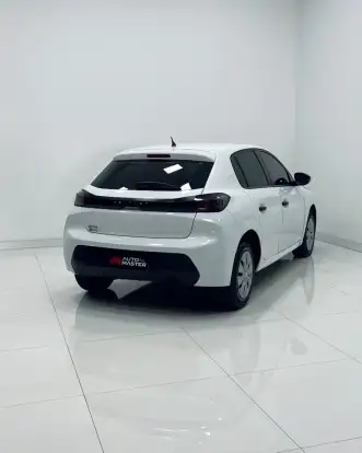PEUGEOT-208-2023