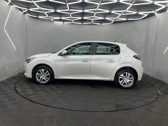 PEUGEOT-208-2023