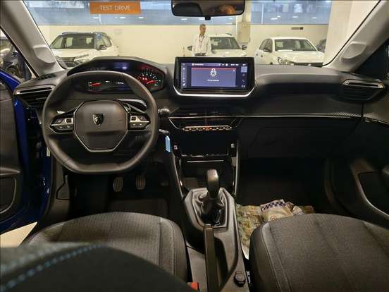PEUGEOT-208-2025
