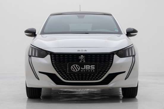 PEUGEOT-208-2023