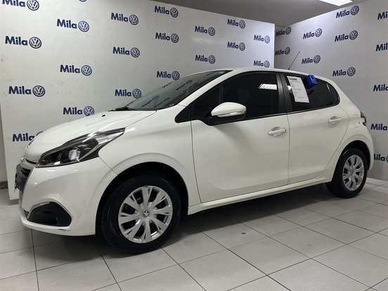 PEUGEOT-208-2016