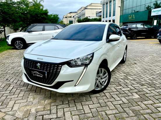 PEUGEOT-208-2022