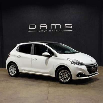 PEUGEOT-208-2016