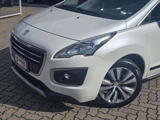 PEUGEOT-3008-2014
