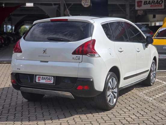 PEUGEOT-3008-2014