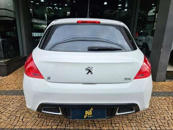 PEUGEOT-308-2012