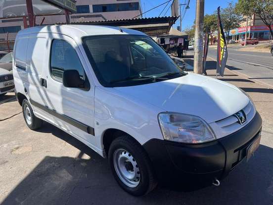 PEUGEOT-PARTNER-1.6 FURGÃO 800KG 16V FLEX 3P MANUAL PEUGEOT-PARTNER-2018