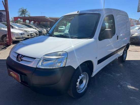 PEUGEOT-PARTNER-1.6 FURGÃO 800KG 16V FLEX 3P MANUAL PEUGEOT-PARTNER-2018