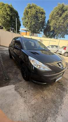 PEUGEOT-207-2010