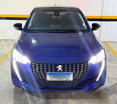 PEUGEOT-208-2021