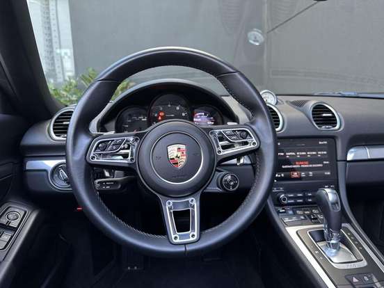 PORSCHE-718-2023