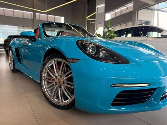 PORSCHE-718-2019