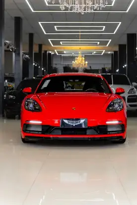 PORSCHE-718-2025
