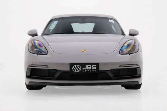 PORSCHE-718-2025