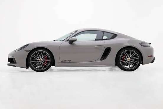 PORSCHE-718-2025