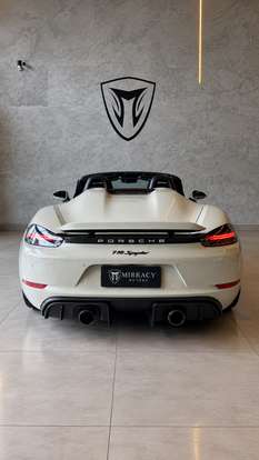 PORSCHE-718-2021