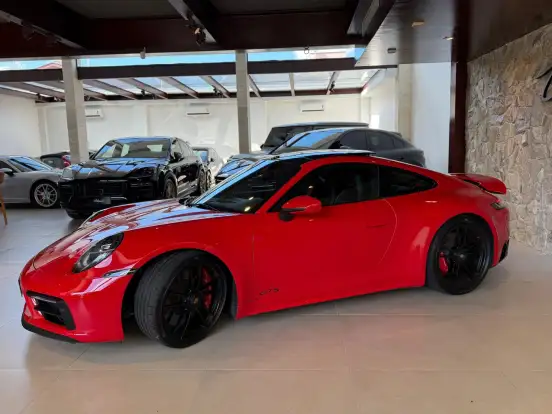 PORSCHE-911-2022
