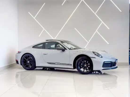 PORSCHE-911-2023