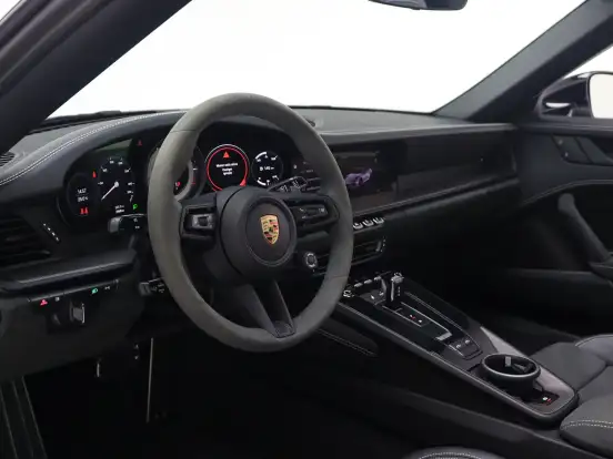 PORSCHE-911-3.0 24V H6 GASOLINA TARGA 4 GTS PDK PORSCHE-911-2023