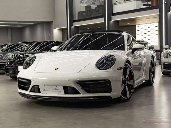 PORSCHE-911-2022
