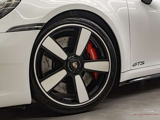 PORSCHE-911-3.0 24V H6 GASOLINA CARRERA 4 GTS PDK PORSCHE-911-2022