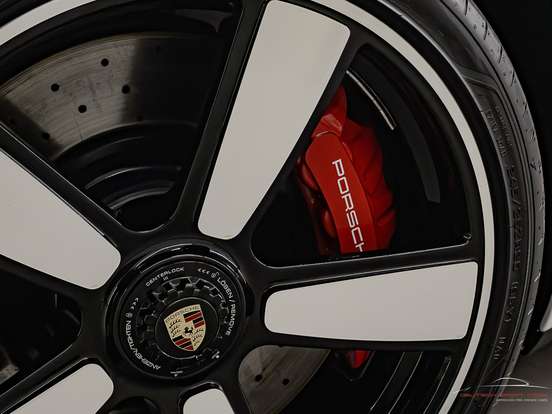 PORSCHE-911-3.0 24V H6 GASOLINA CARRERA 4 GTS PDK PORSCHE-911-2022