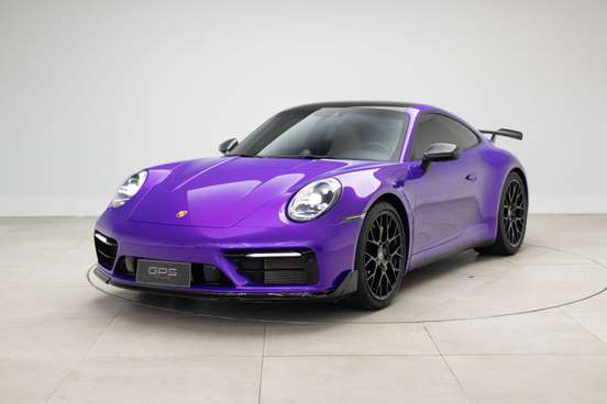PORSCHE-911-2020