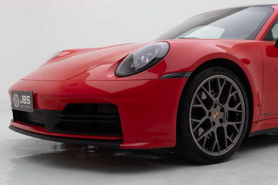 PORSCHE-911-2025