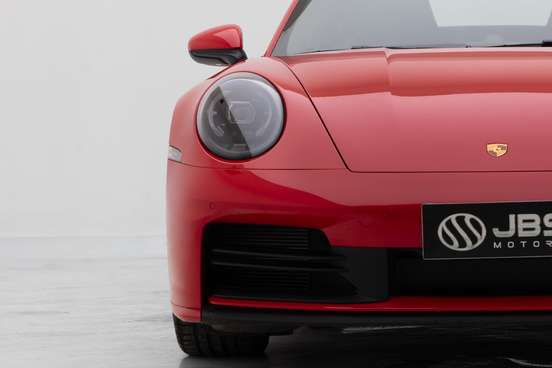 PORSCHE-911-2025
