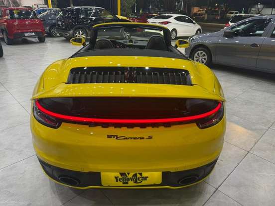 PORSCHE-911-2019