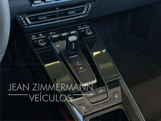 PORSCHE-911-2024