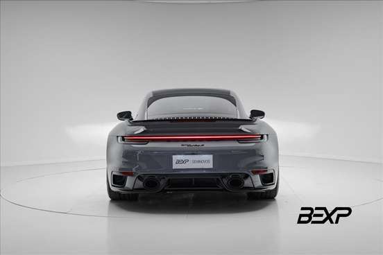 PORSCHE-911-2023