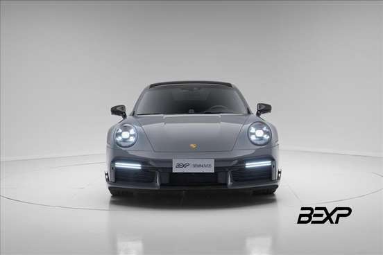 PORSCHE-911-2023